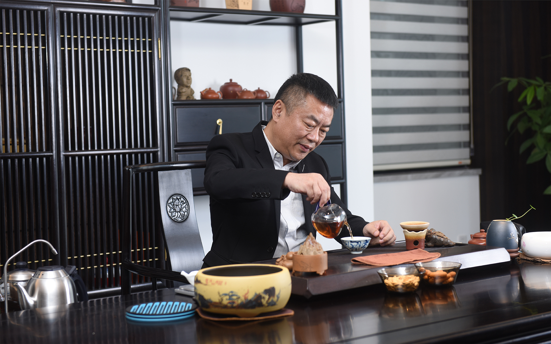 1658373371710228.jpg HR-15.jpg